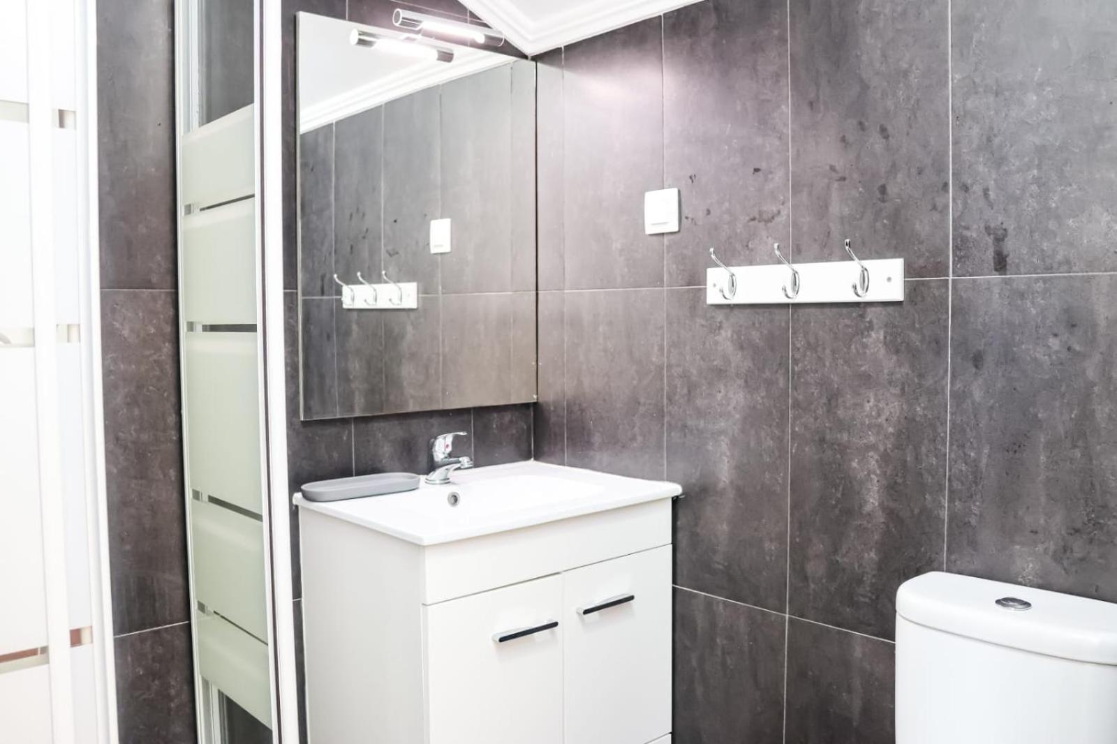 Residencia Queiros - Apartamento T1 Lisboa Ngoại thất bức ảnh